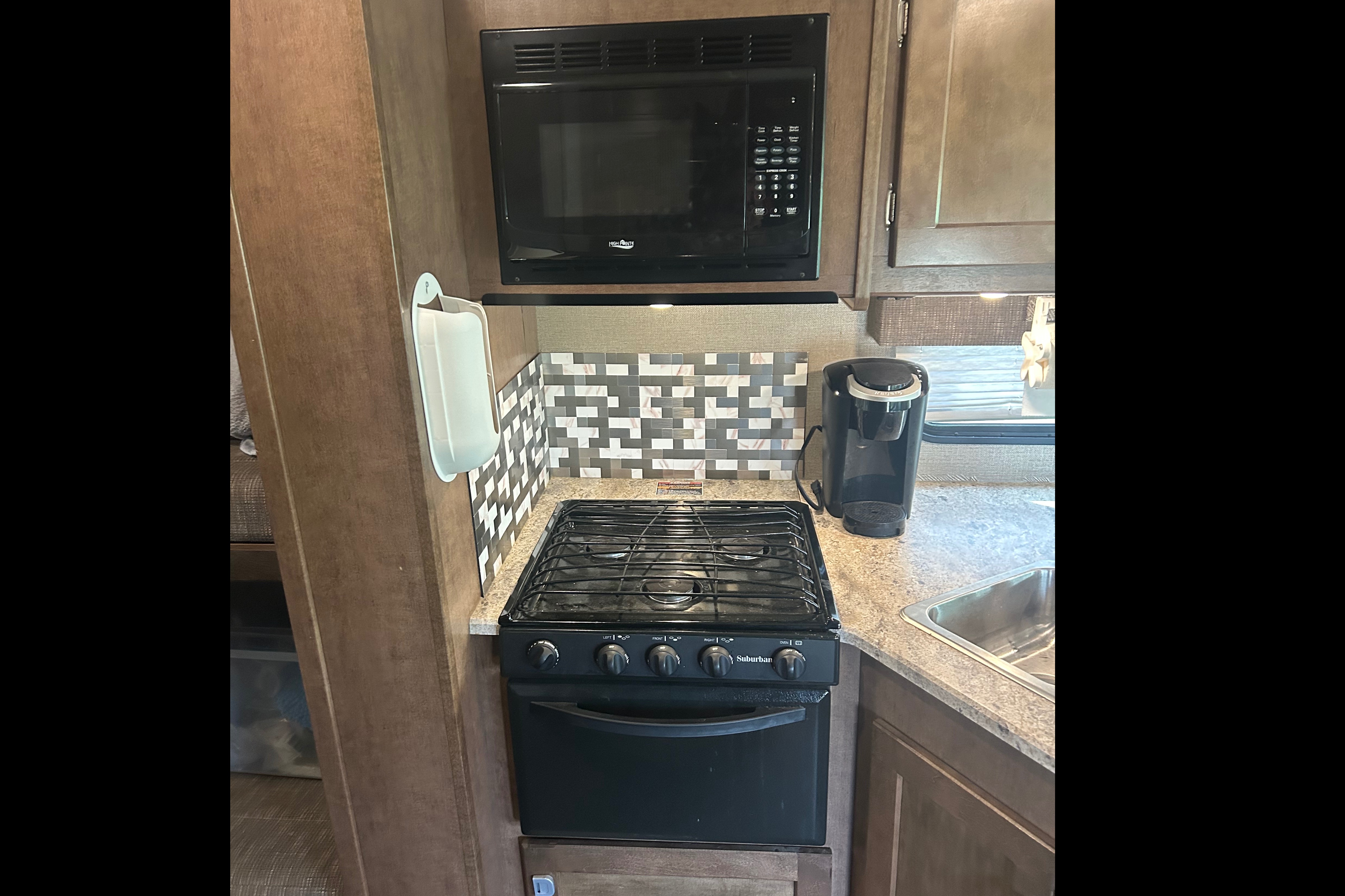 31 foot class A great for group travel or family’s with kids