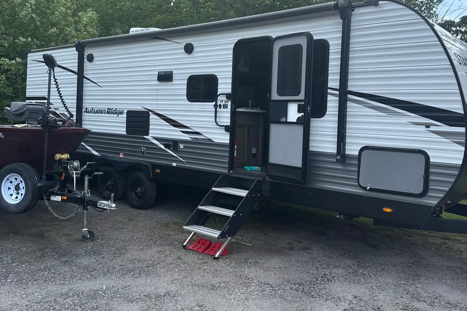 Caitlin's Starcraft Autumn Ridge Travel Trailer