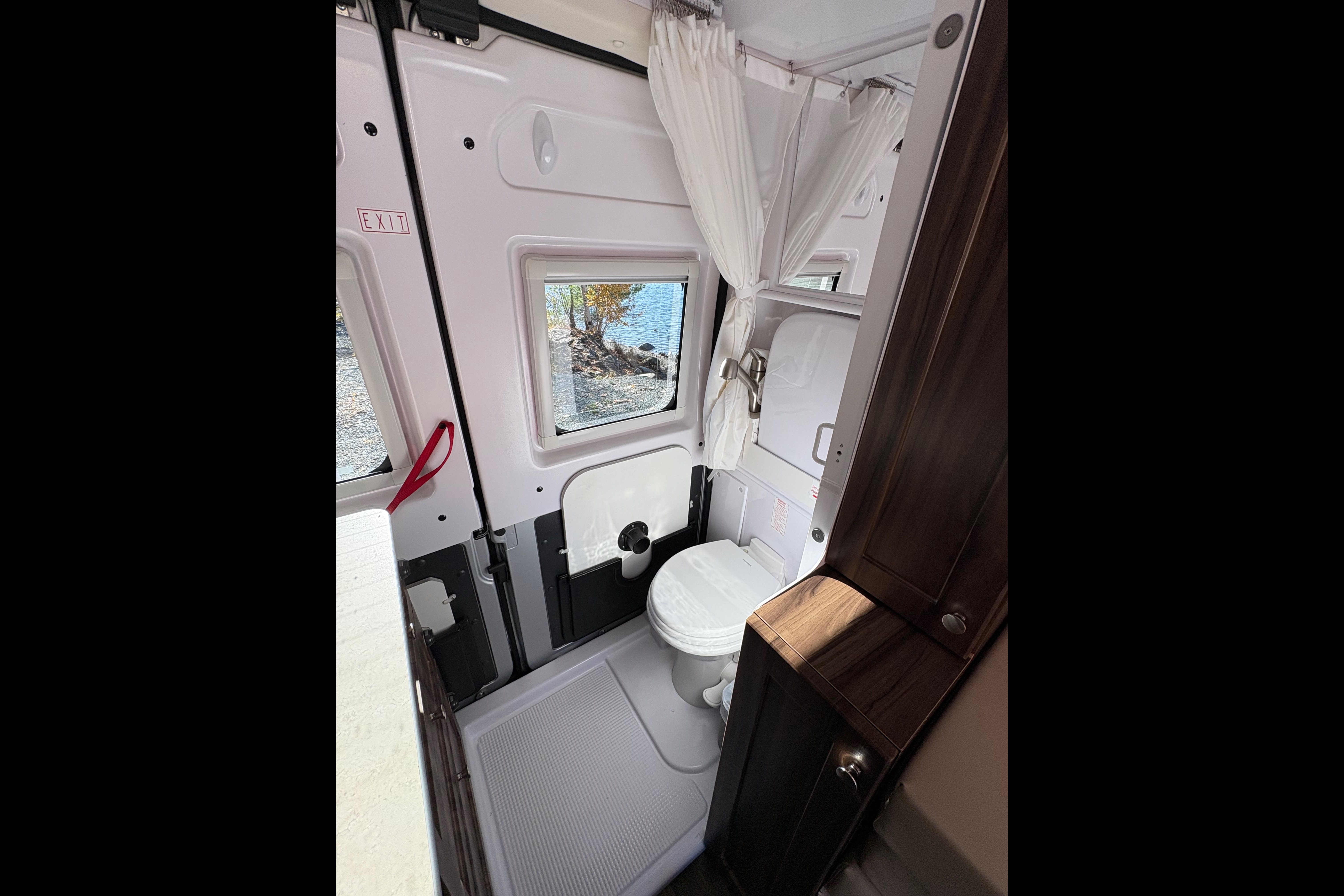 East Coast Getaway Luxury RV 🚐