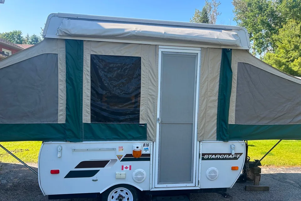 JAKUB's Starcraft 816 Tent Trailer