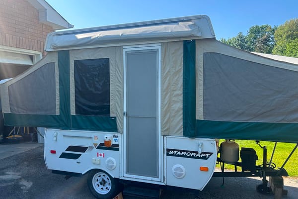 JAKUB's Starcraft 816 Tent Trailer