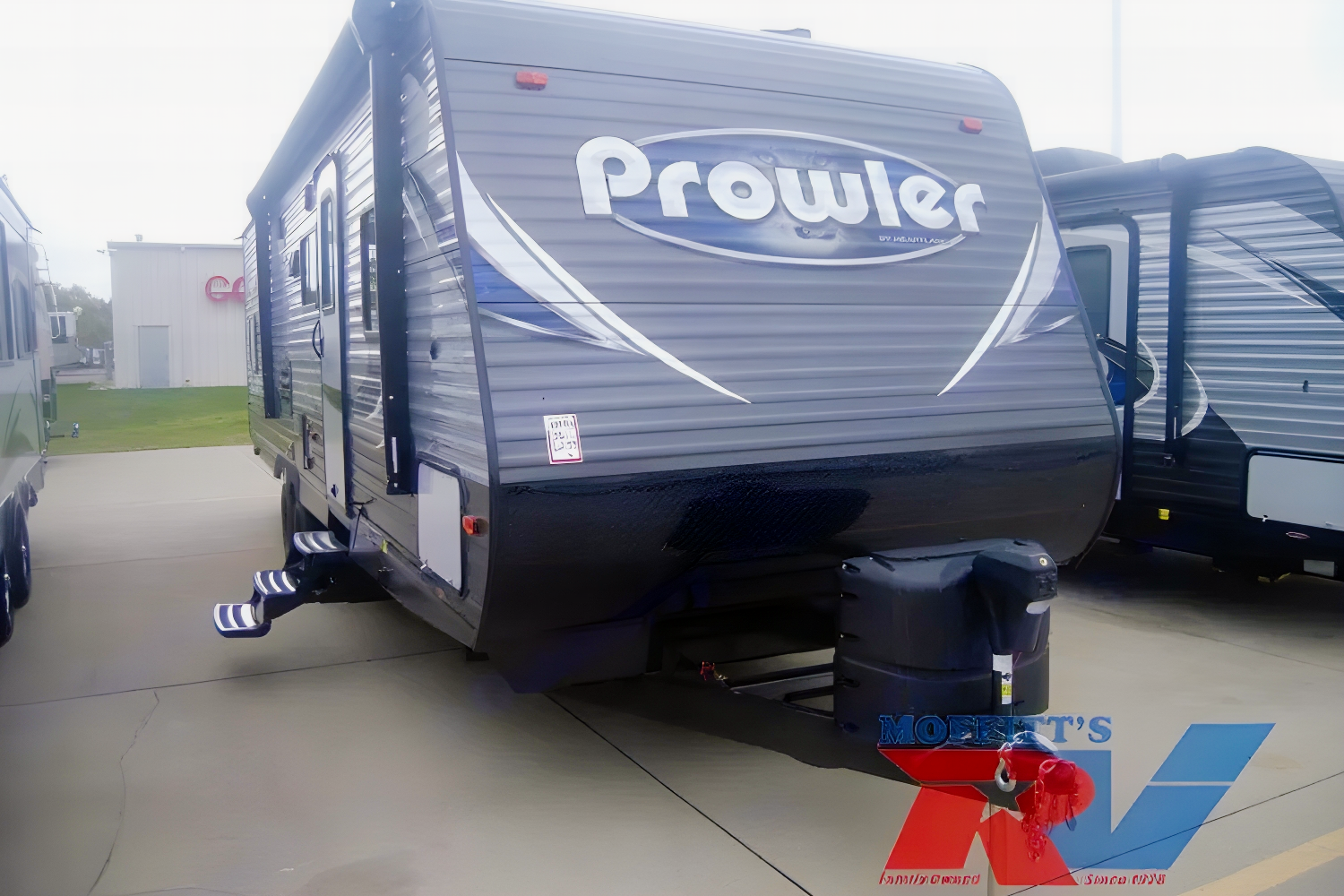 2018 Prowler Lynx with Bunkhouse