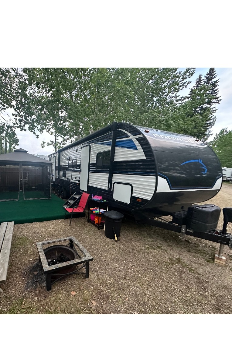 Sergei's Heartland Prowler 320 BH Travel Trailer