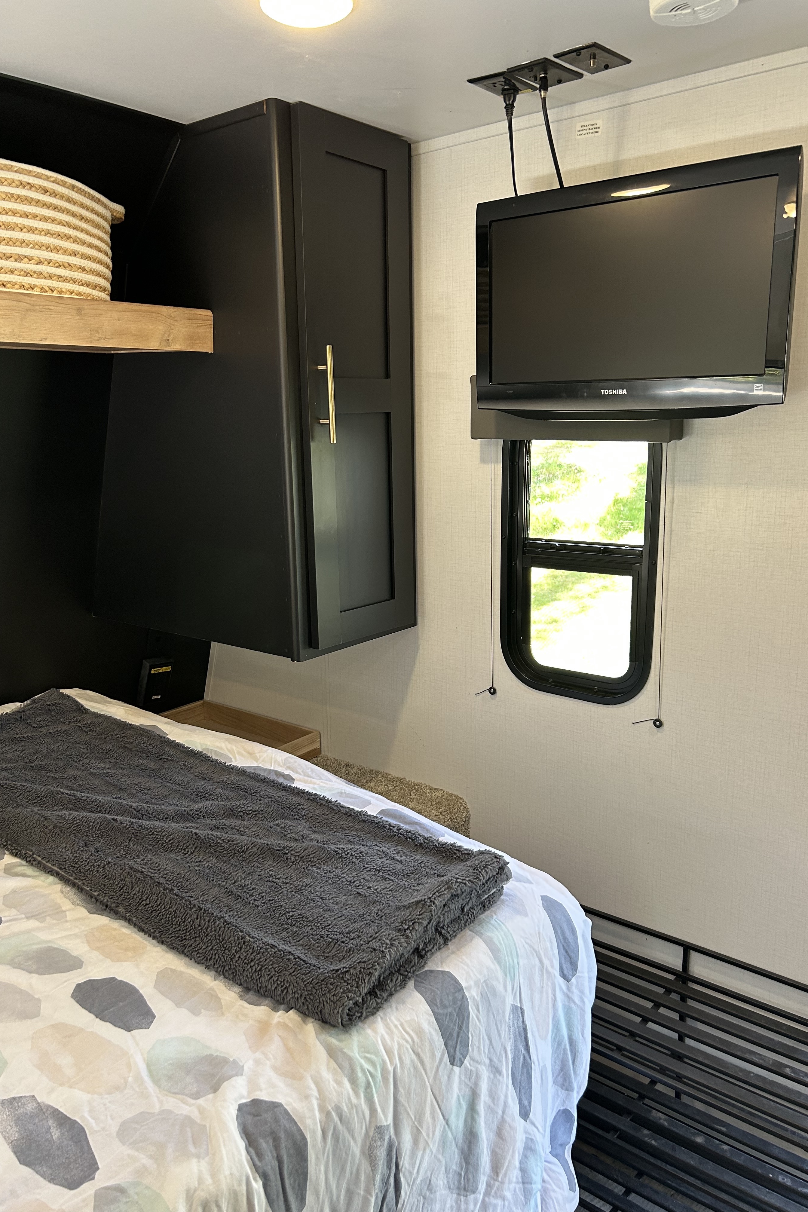 Island Time Family RV | Modern Comfort on Vancouver Island