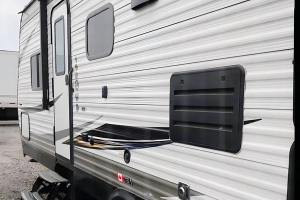 The Glamper Camper