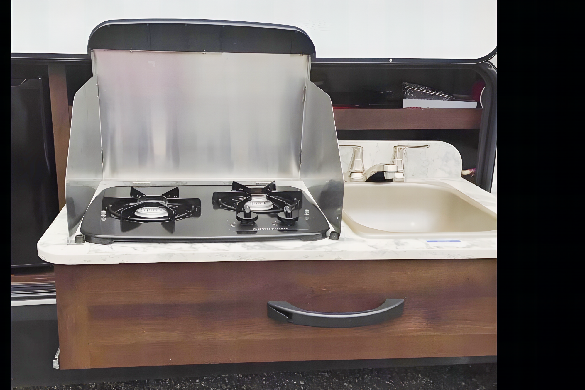 The Glamper Camper