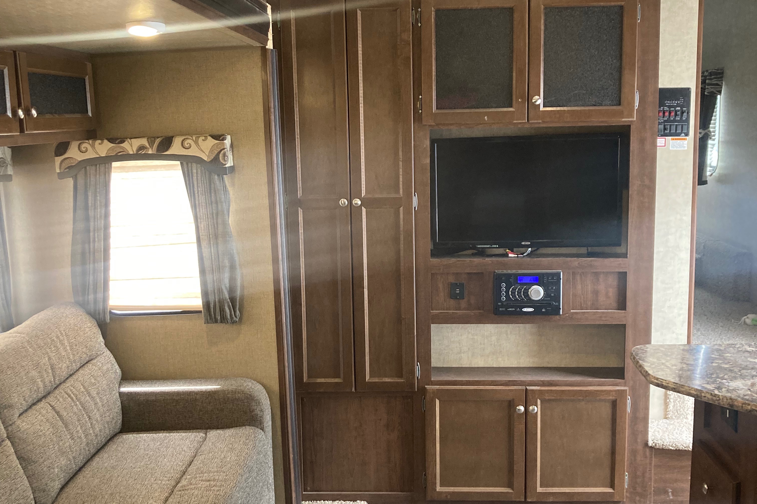 Amy's Keystone Hideout Fifth Wheel