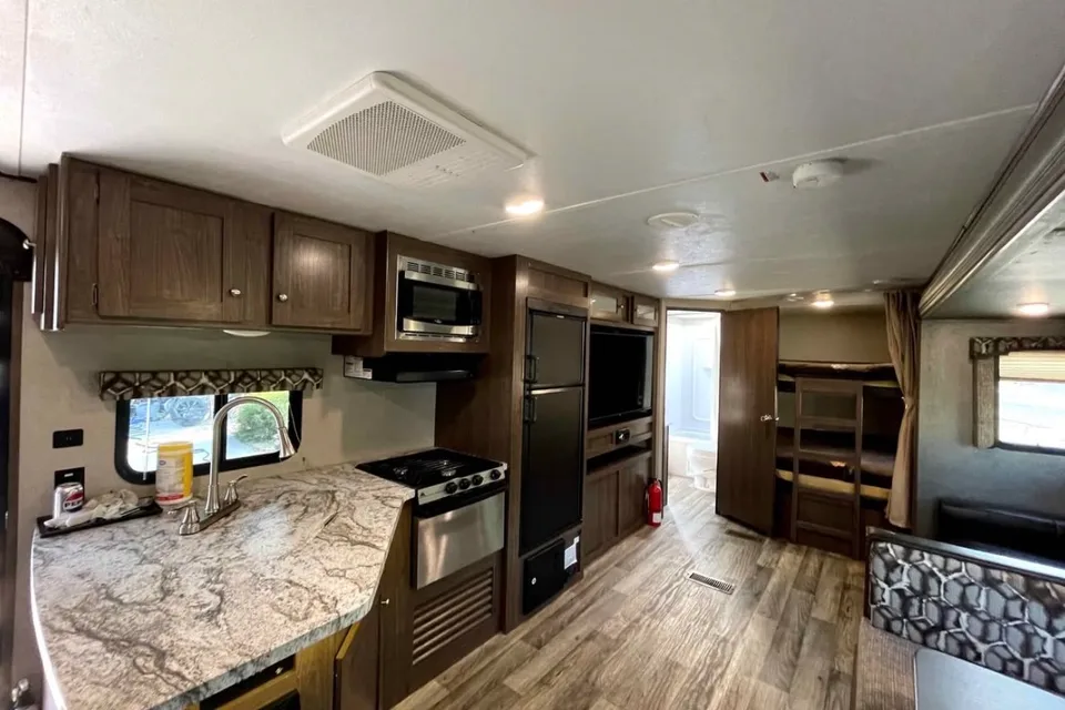 Keystone Hideout Travel Trailer
