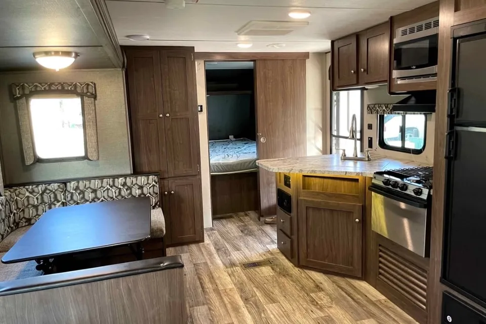 Keystone Hideout Travel Trailer