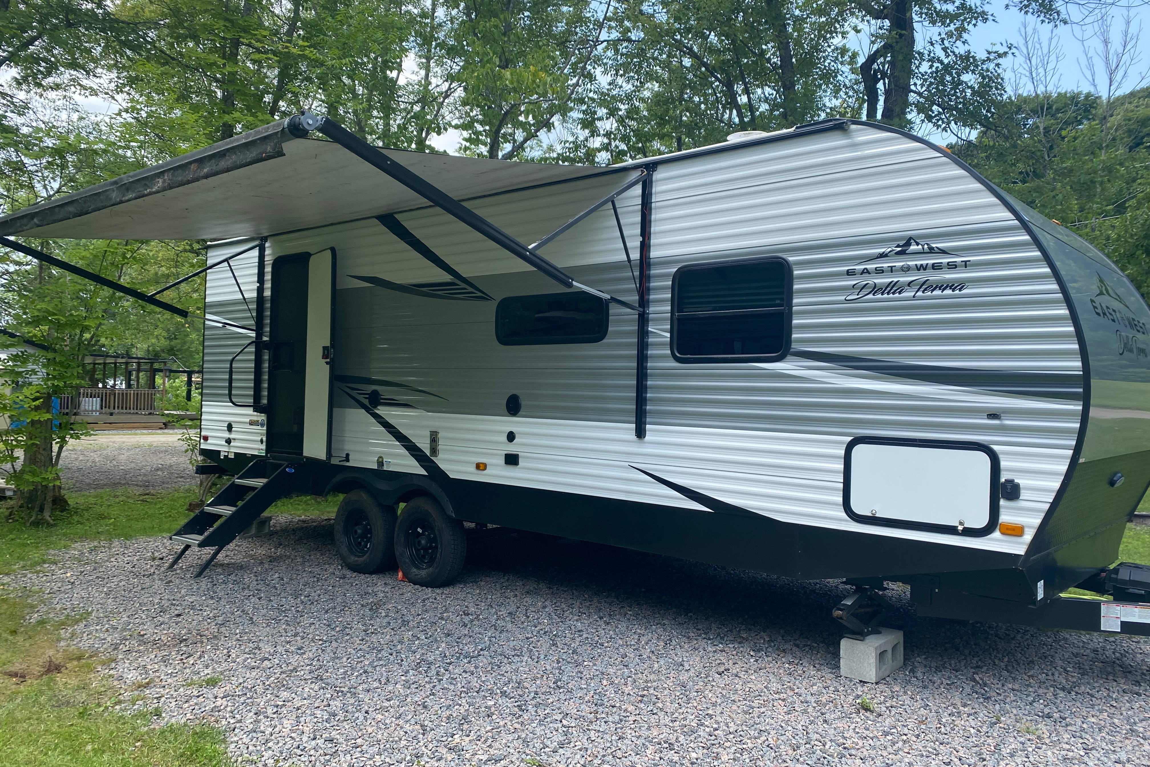 Claire's East to West East to West Travel Trailer