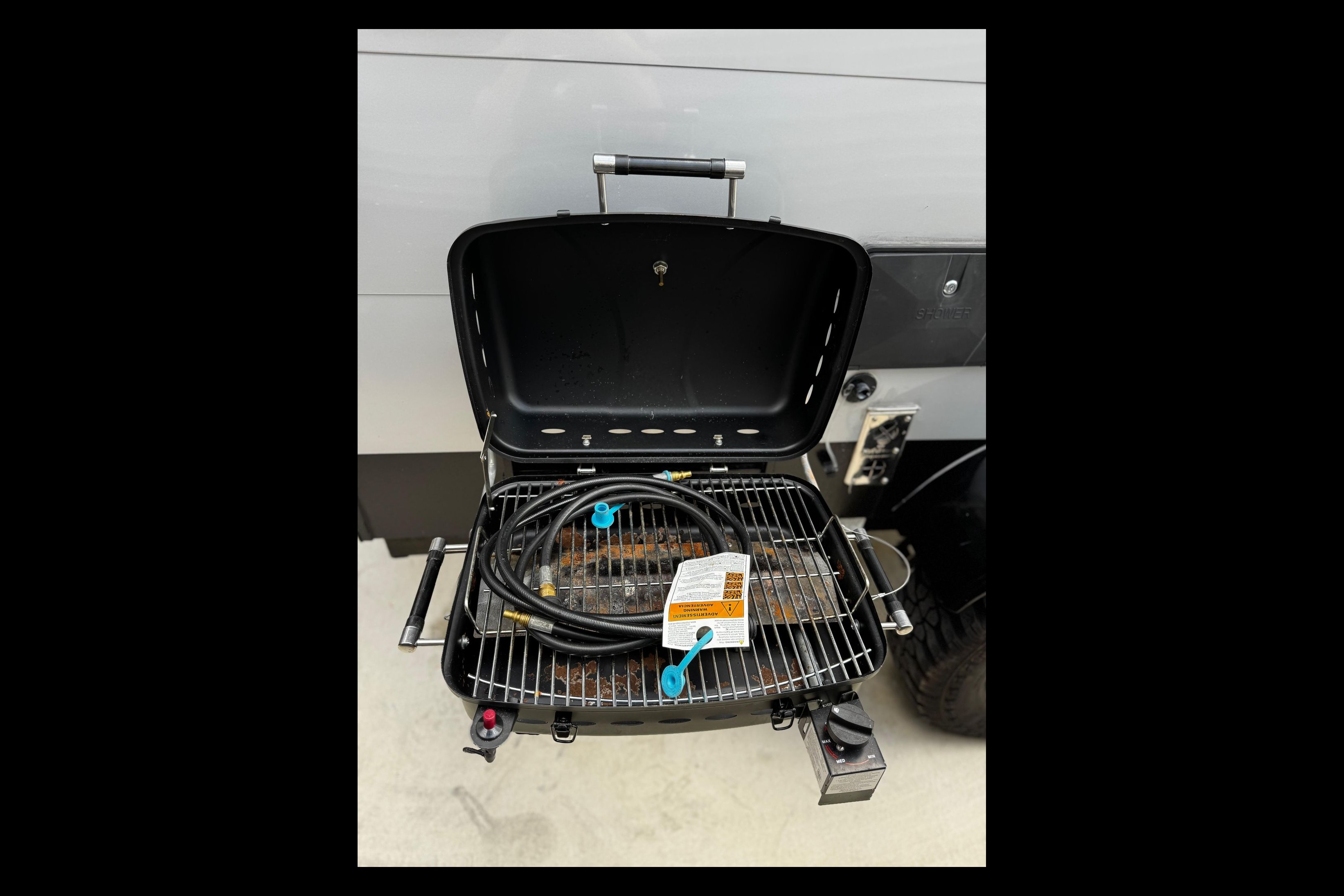 Diego's Coachmen viking 9.0 Travel Trailer