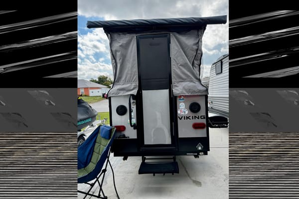 Diego's Coachmen viking 9.0 Travel Trailer