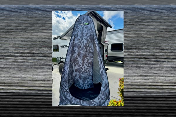 Diego's Coachmen viking 9.0 Travel Trailer