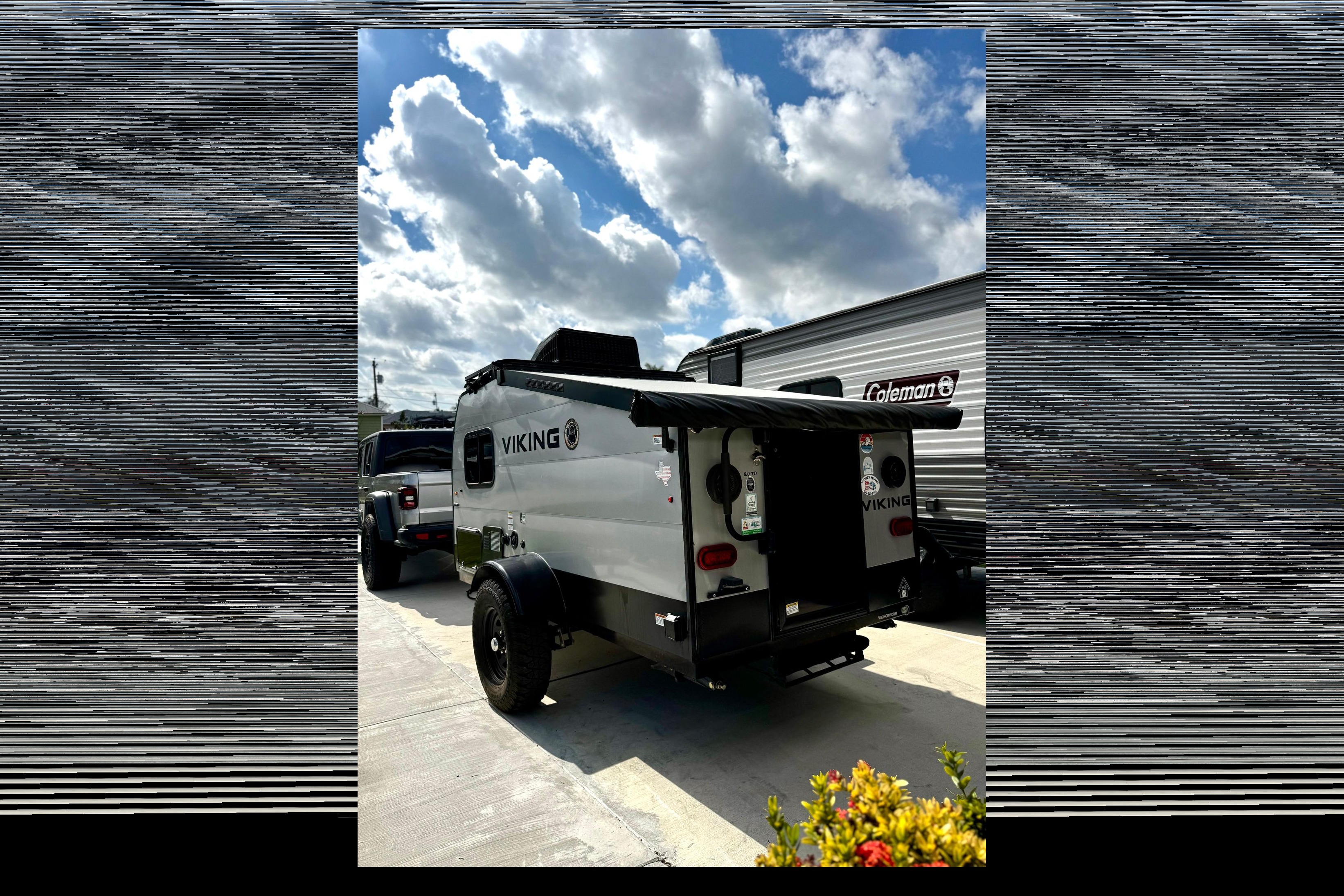 Diego's Coachmen viking 9.0 Travel Trailer