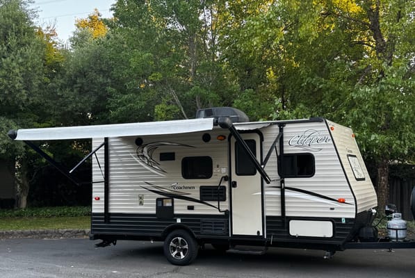 The Family Camper (Free Napa or Sonoma Pick up)