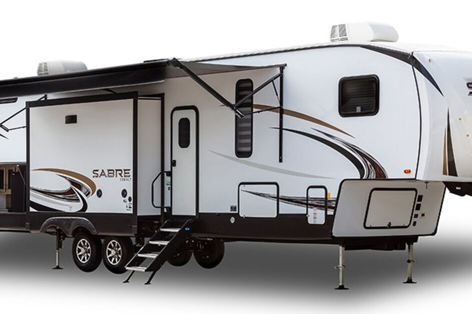 Inn at the Woods: Forest River Sabre 38 DBQ Fifth Wheel