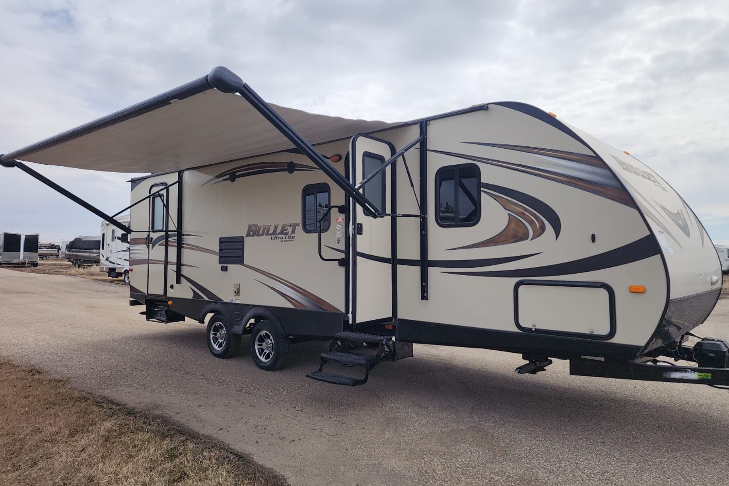 2015 Keystone 272BHS *bunk beds*