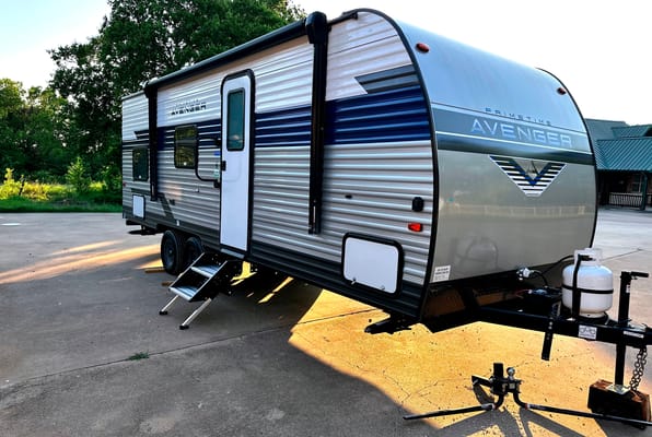 2022 Prime Time Avenger-Bunks-Family Friendly-fully equipped