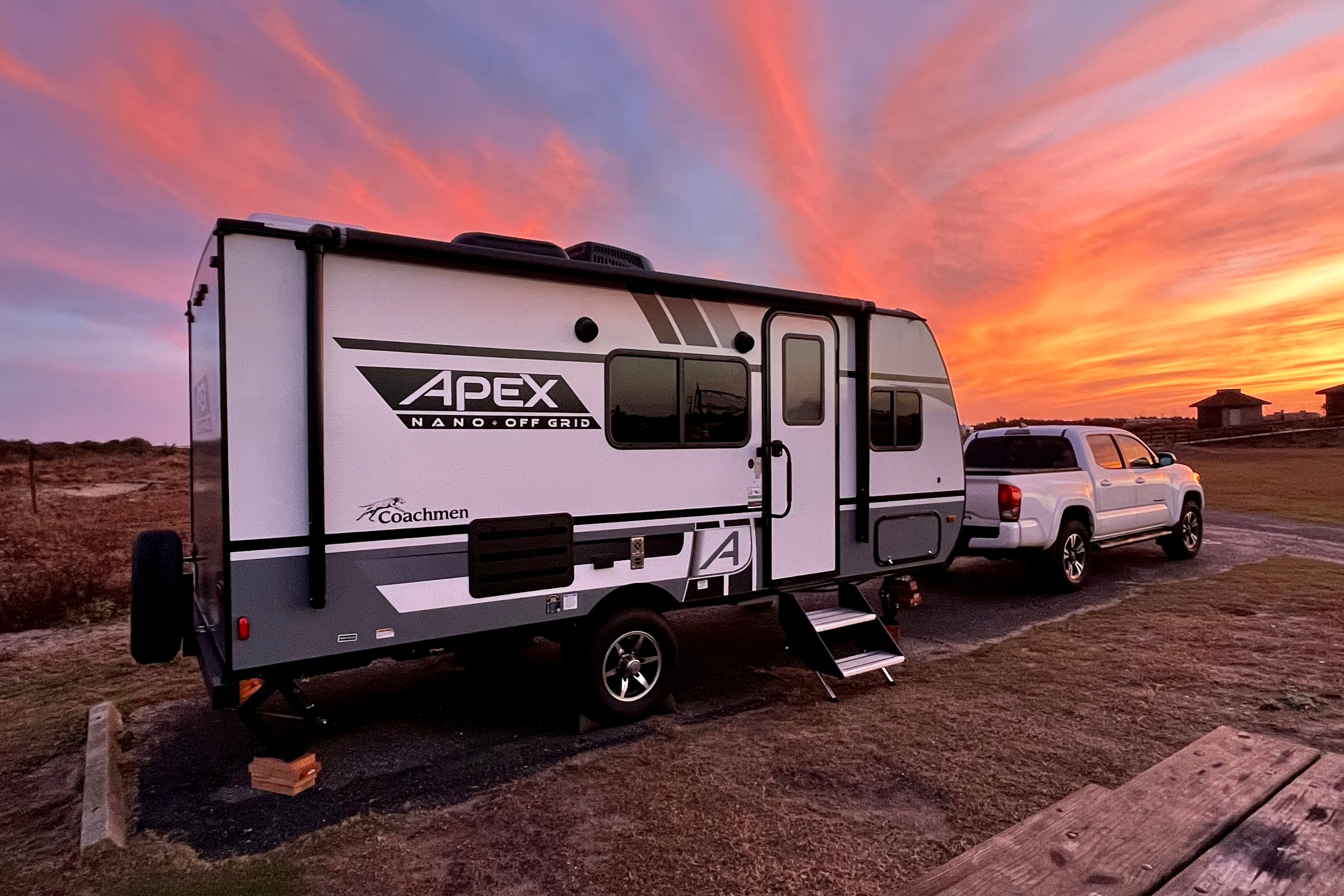 2022 Bunkhouse Off-Grid SUV/Mid-Size Truck Towable!