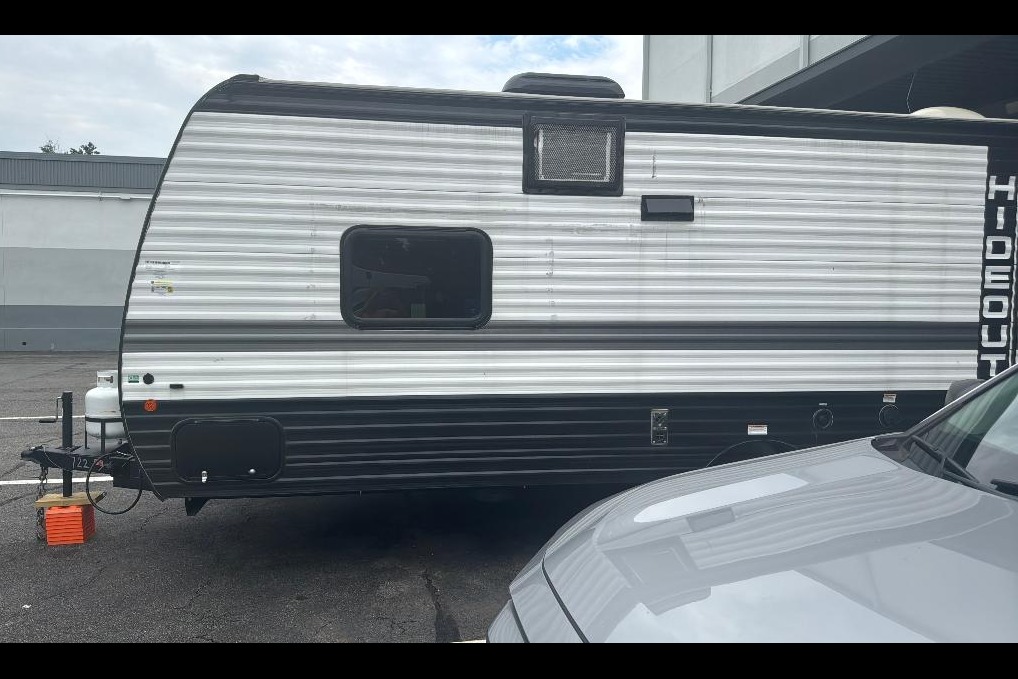 Simon  and Nareman's Coleman Hideout Travel Trailer