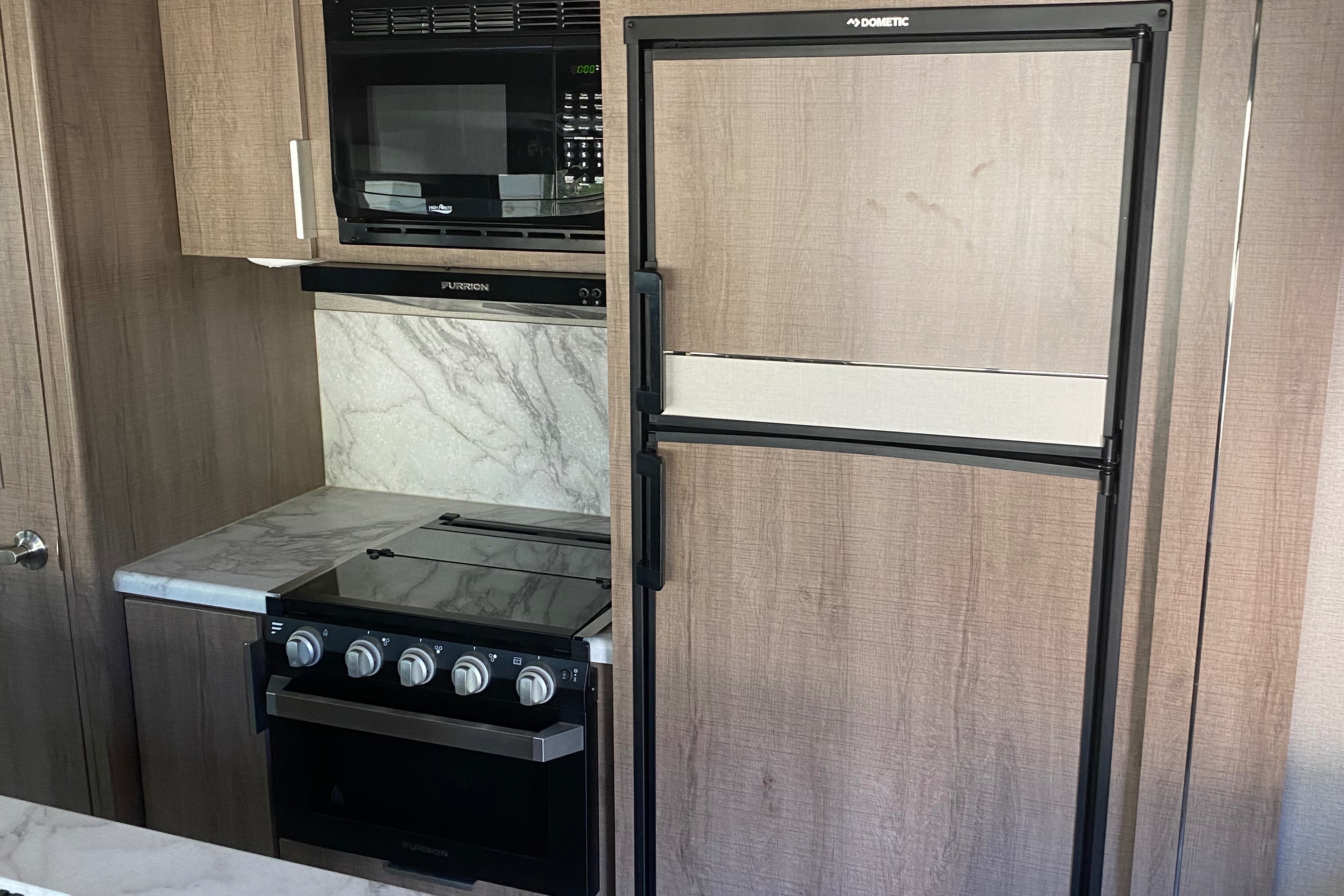 Travel Trailer - Couple's Getaway