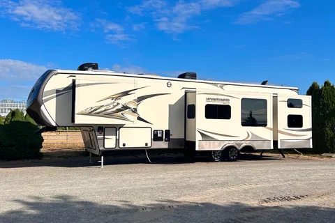 Keystone Mountaineer Fifth Wheel