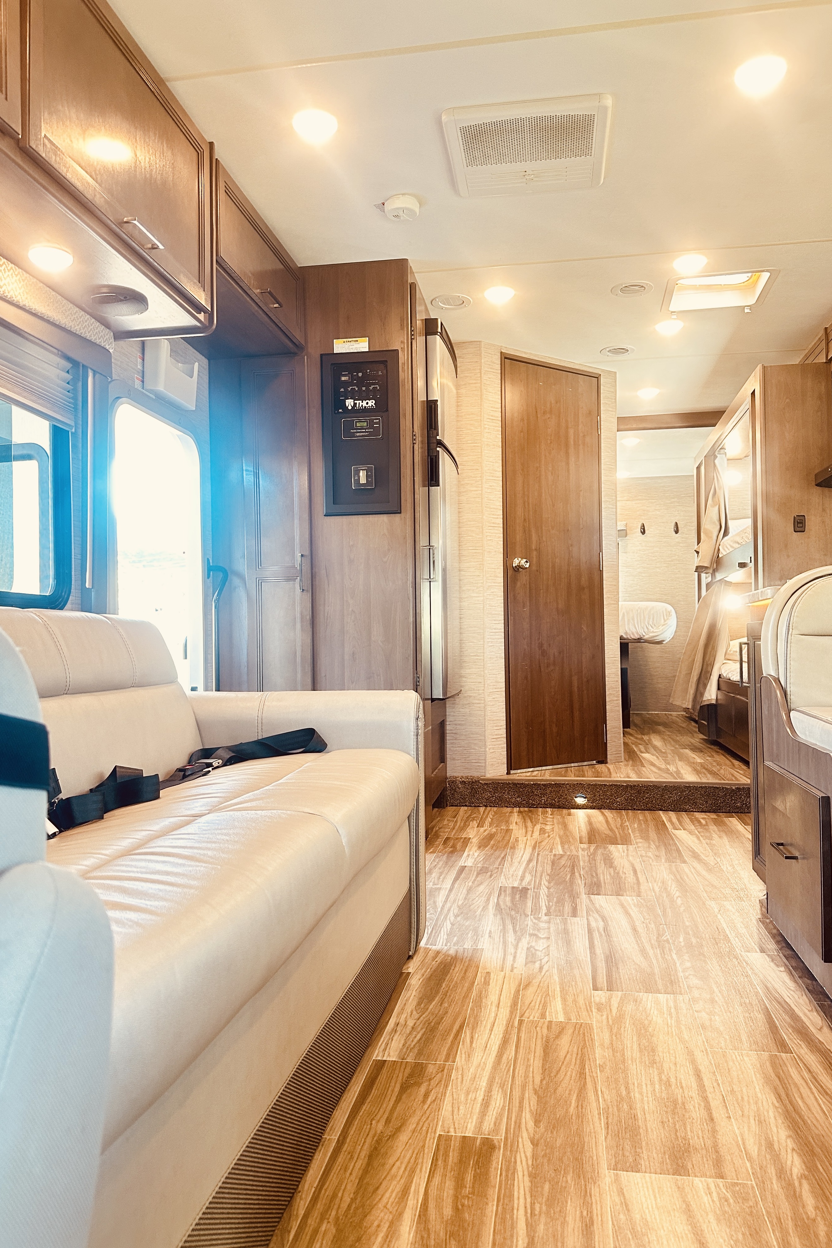 Thor Motor Coach Fourwind 31EV Class C