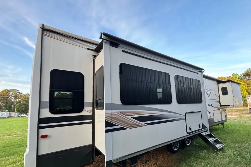 Greg's Forest River 38EBS Fifth Wheel