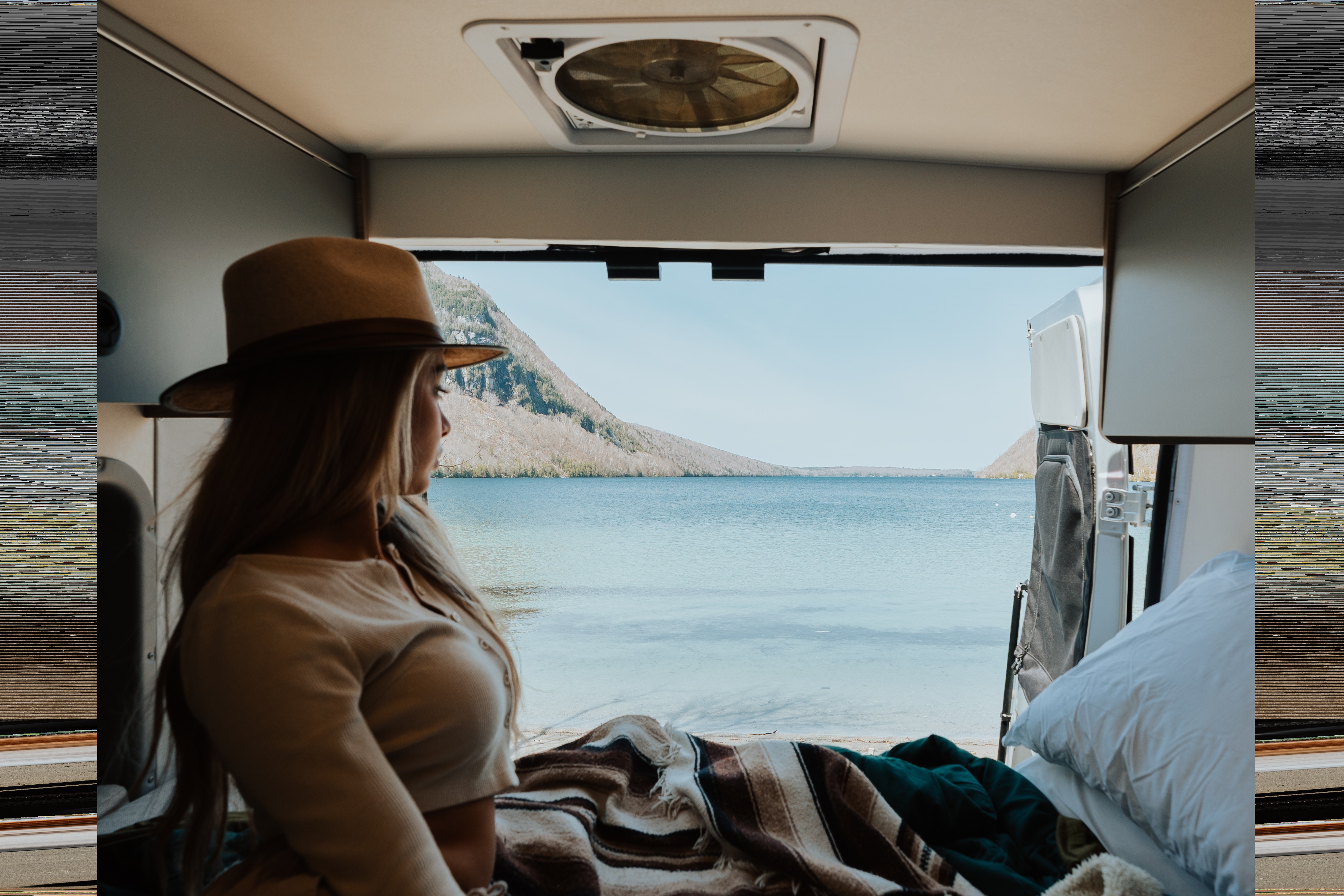 City Escapes Adventure Van - '22 Winnebago Solis 59P