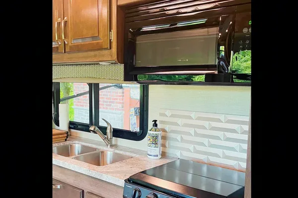 Doris's Jayco ( Sunshine Destination Ready)