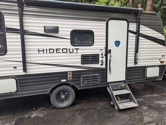 Michael Christy Keystone Hideout Travel Trailer