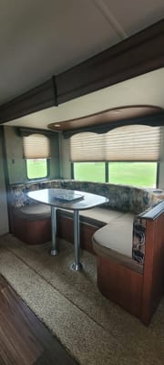 Family-Friendly 30ft spacious trailer