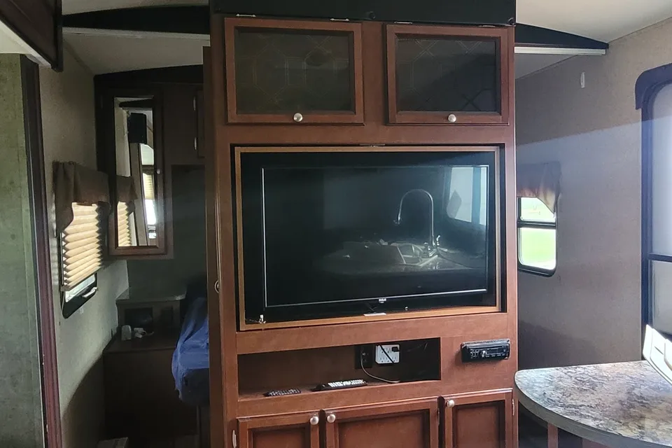 Family-Friendly 30ft spacious trailer