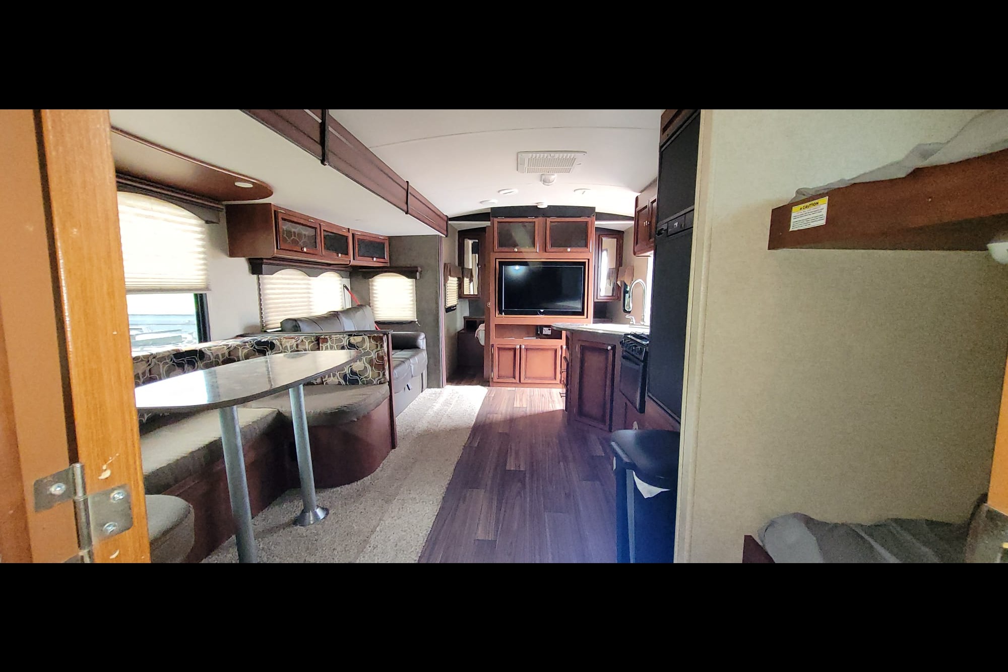 Family-Friendly 30ft spacious trailer