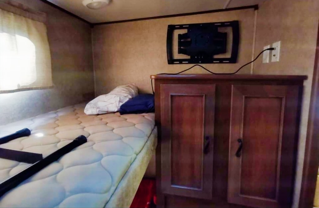 Family fun Open Range 305BHS Travel Trailer