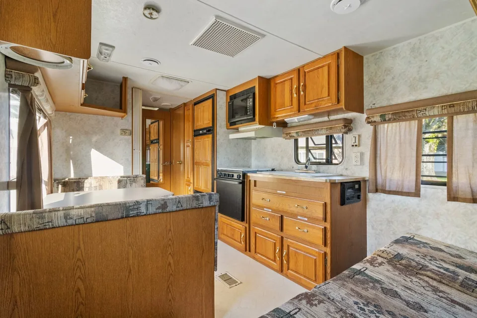 Extra Clean Jayco Travel Trailer