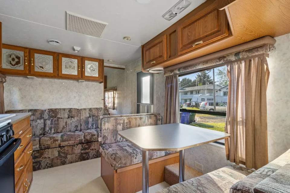Extra Clean Jayco Travel Trailer