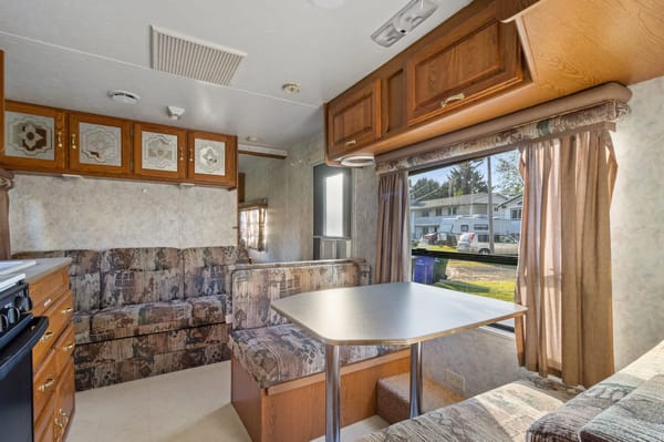 Extra Clean Jayco Travel Trailer