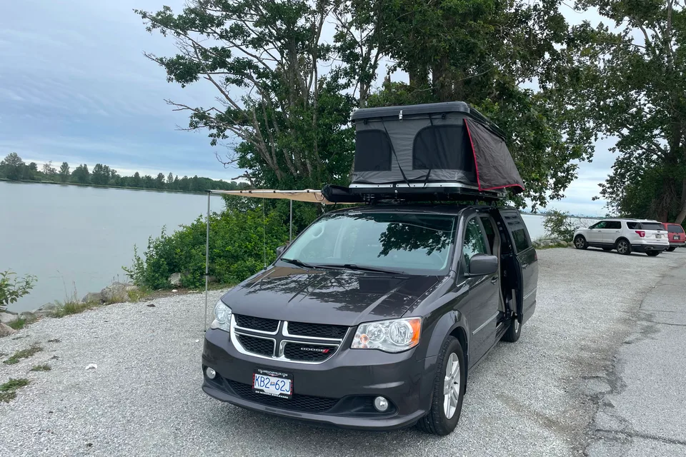 Caravan Adventurer