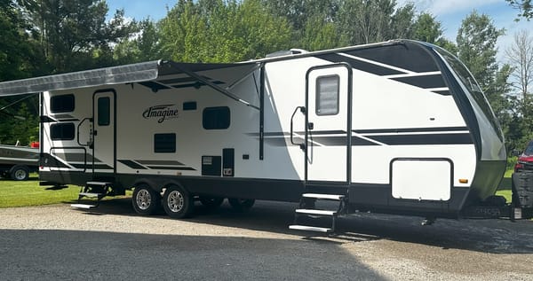 Grand Design Imagine 3000 QB 35 Travel Trailer