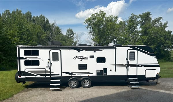 Grand Design Imagine 3000 QB 35 Travel Trailer
