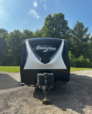 Grand Design Imagine 3000 QB 35 Travel Trailer