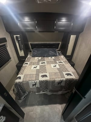 Grand Design Imagine 3000 QB 35 Travel Trailer