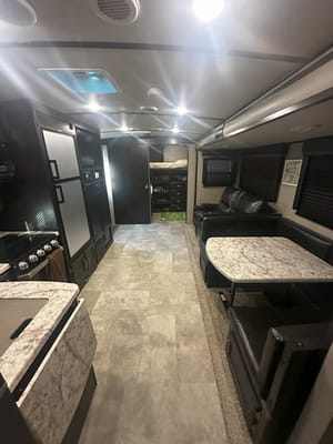 Grand Design Imagine 3000 QB 35 Travel Trailer