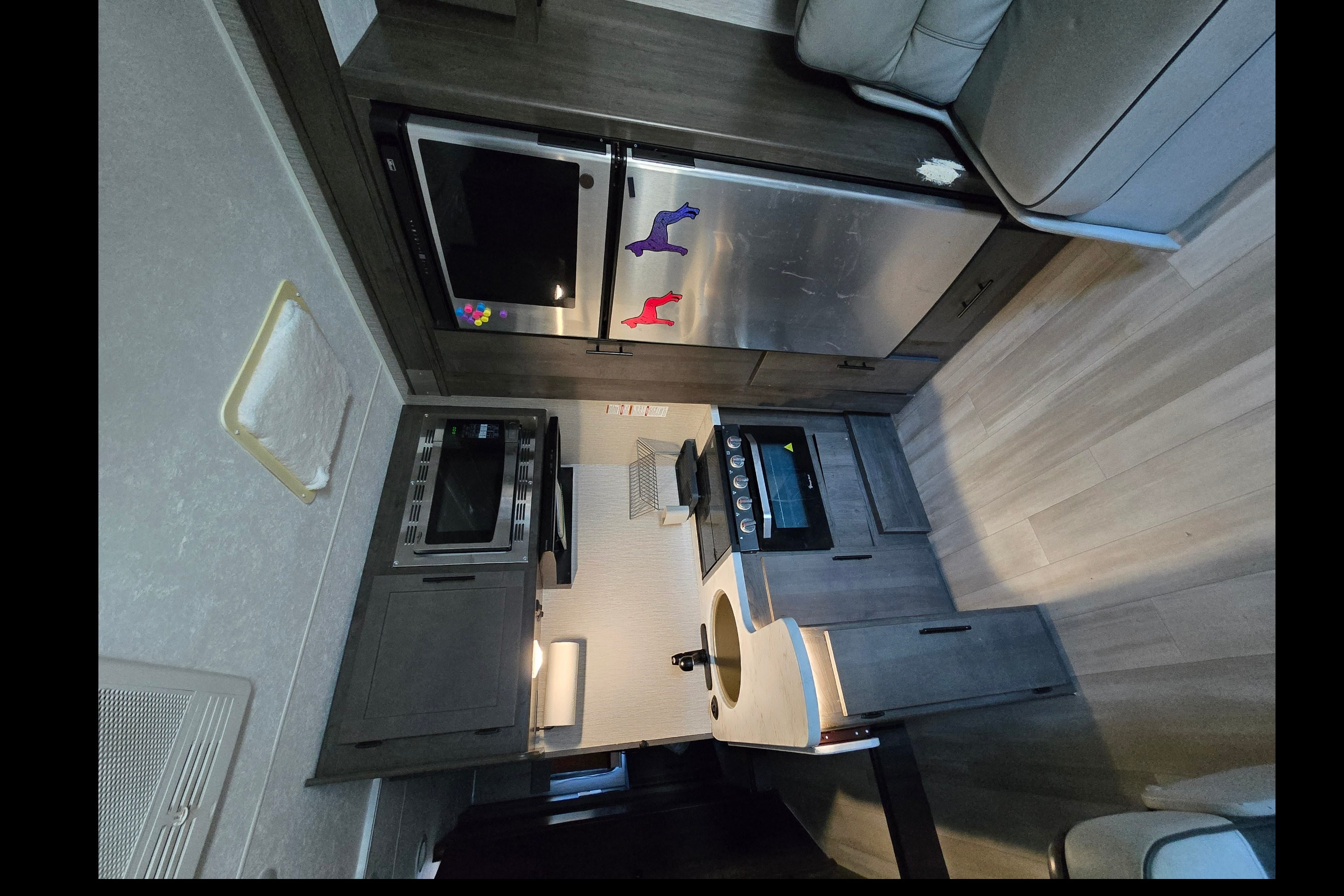 Jason 's Coachmen 2022 Coachmen Leprechaun Premier – Luxury Class C RV Class C