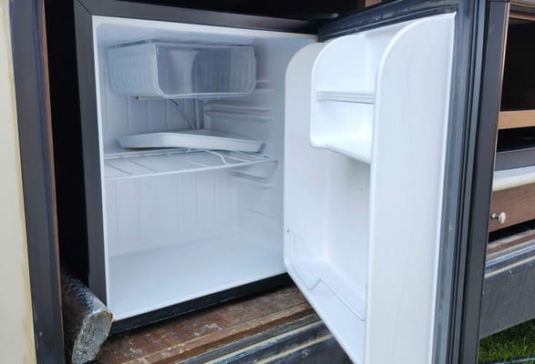Rokosh Ultralight Bullet Travel Trailer - Sleeps 10