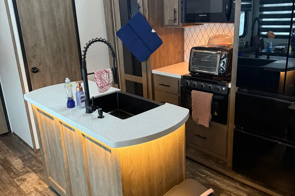 Brianna's Forest River 37flh Fifth Wheel