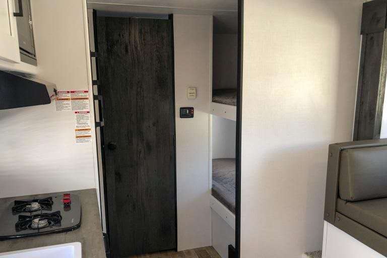 Keystone Hideout 176BH Bunkhouse Travel Trailer