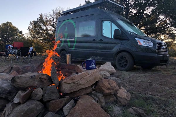 "Vandalorian" Vandoit Highroof LIV Adventure Van