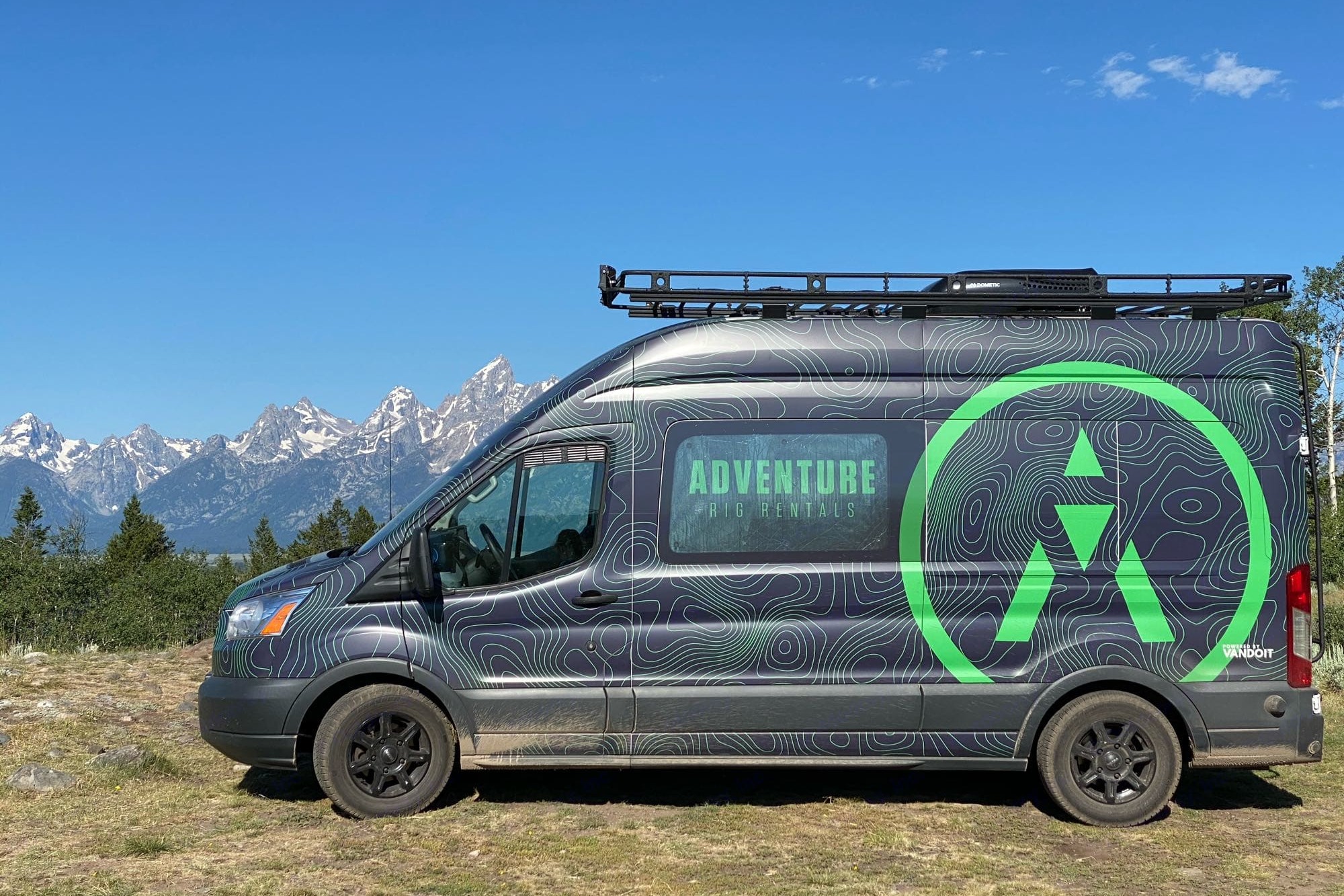 "Vandalorian" Vandoit Highroof LIV Adventure Van